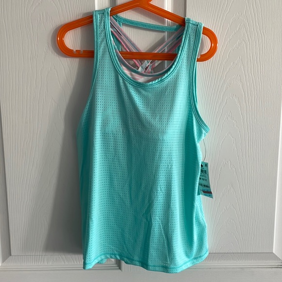 NWT Girls Soft Blue Turquoise Active Tank with built in bra - Picture 1 of 5